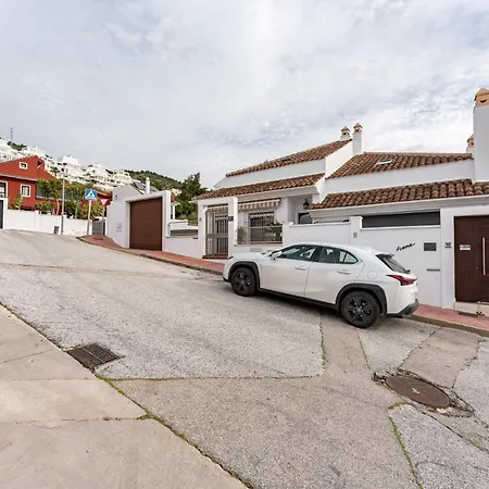 Malagasuite Plumaria House Holiday home *